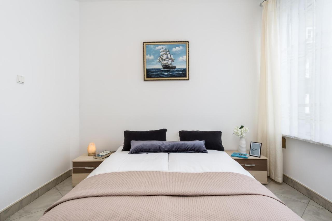 Elite Apartments Swietego Ducha Гданьск Экстерьер фото
